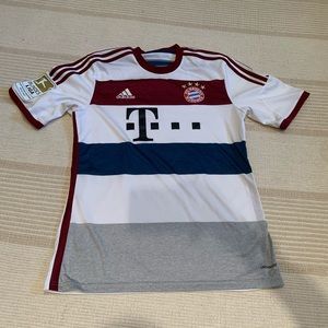 ‘13-‘14 Bayern Munich Adidas Alonso Jersey (II)